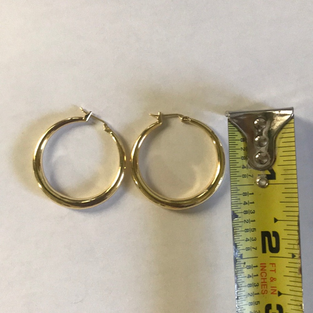 New 18K Gold Plated Lock Hoop Earrings ITALY MADE - Picture 3 of 4